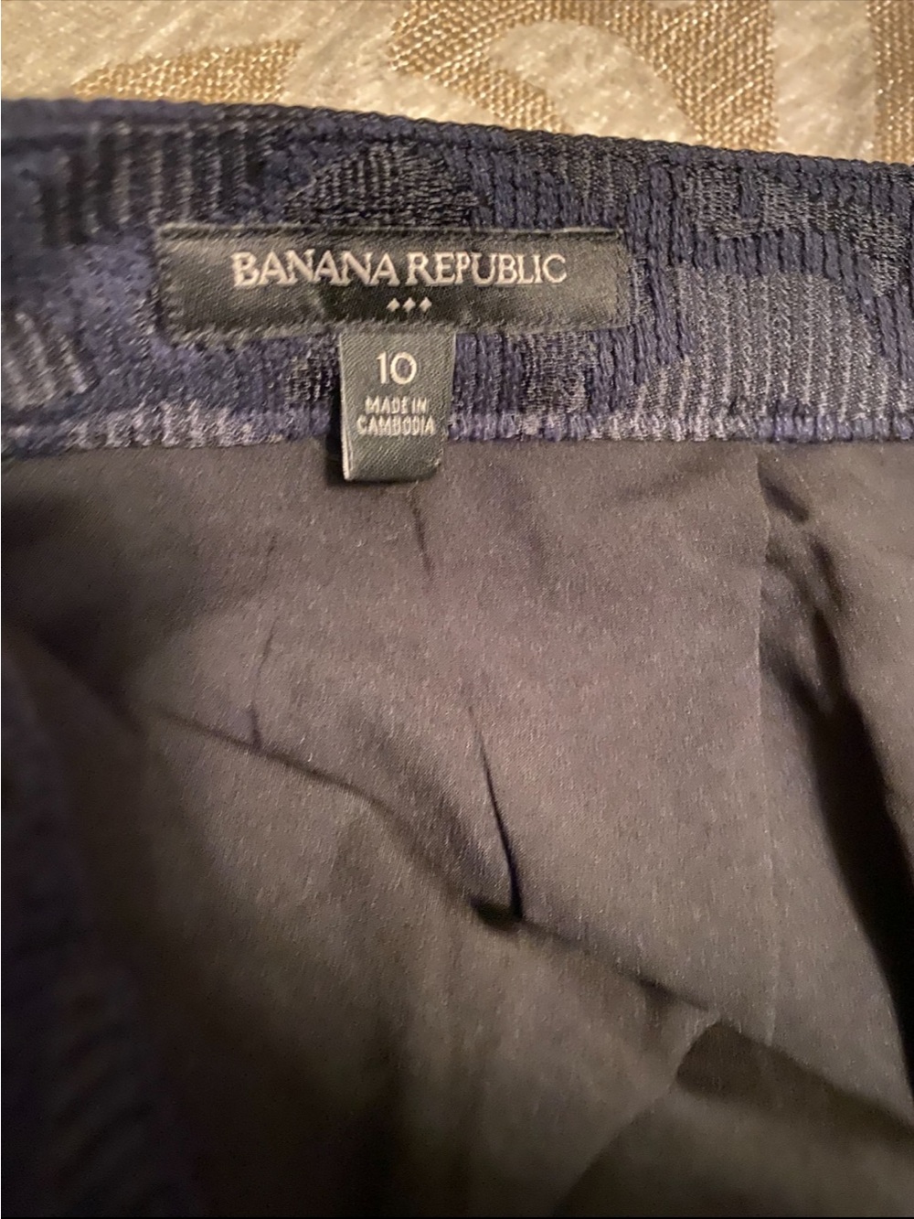 Banana Republic Black Floral Jacquard Pleated Skirt - Picture 3 of 7